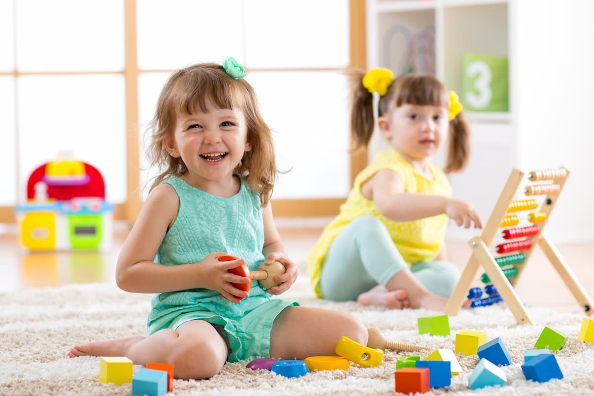 International Pre-School
Accepting children at all nationalities from 1.5 - 6 years old
British Curriculum: Early Years Foundation Stage (EYFS)